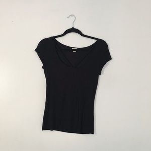 Black v-neck t-shirt